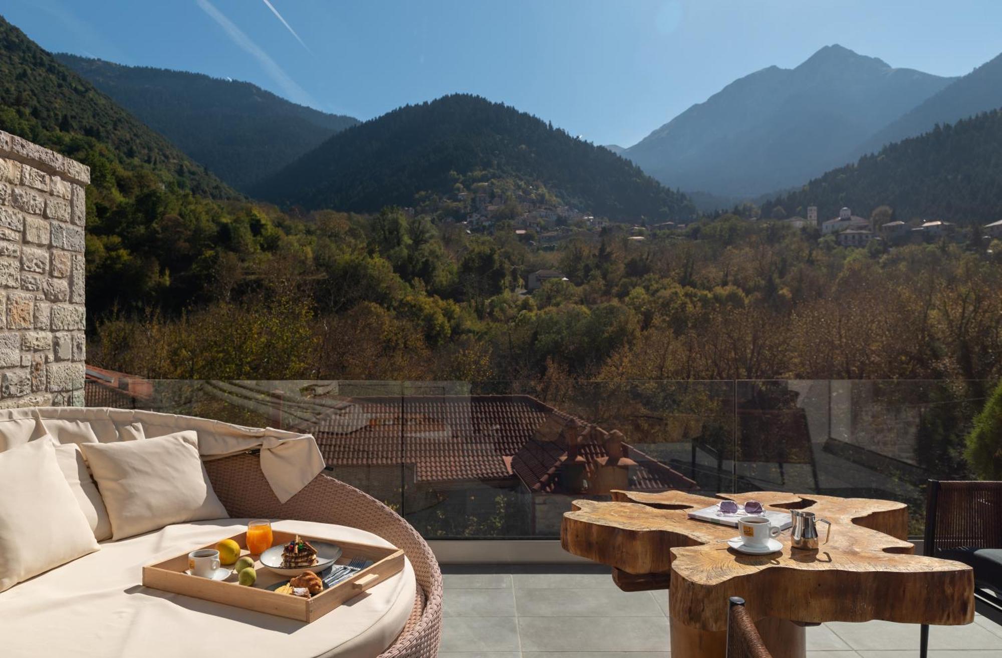 Evora Luxury Suites Mega Chorio ภายนอก รูปภาพ